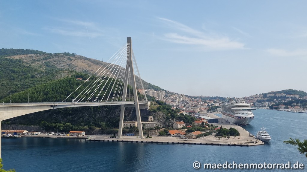 Franjo-Tudman-Brücke in Dubrovnik vom Parkplatz